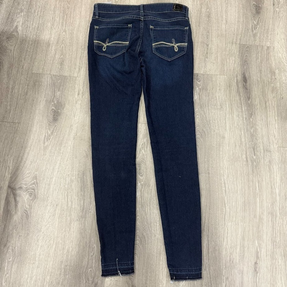 Denizen from Levi's Women's Jegging Dark Wash Size 7 W28 Stretch Skinny Fit - Picture 2 of 7